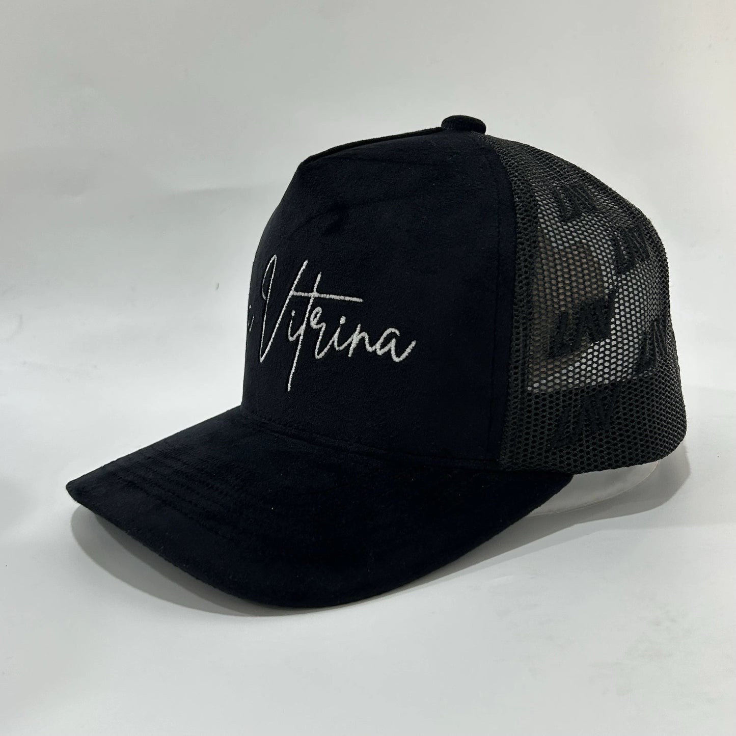 La Vitrina Black Mesh Cap