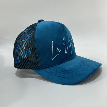 La Vitrina Light Blue Mesh Cap